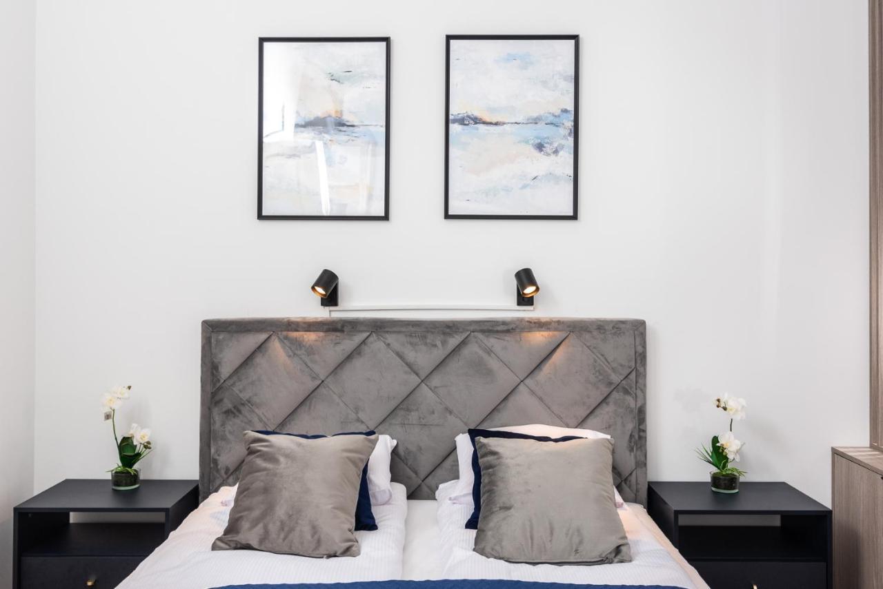 Premium Splendid Old Town - By Upstairs Apartament *