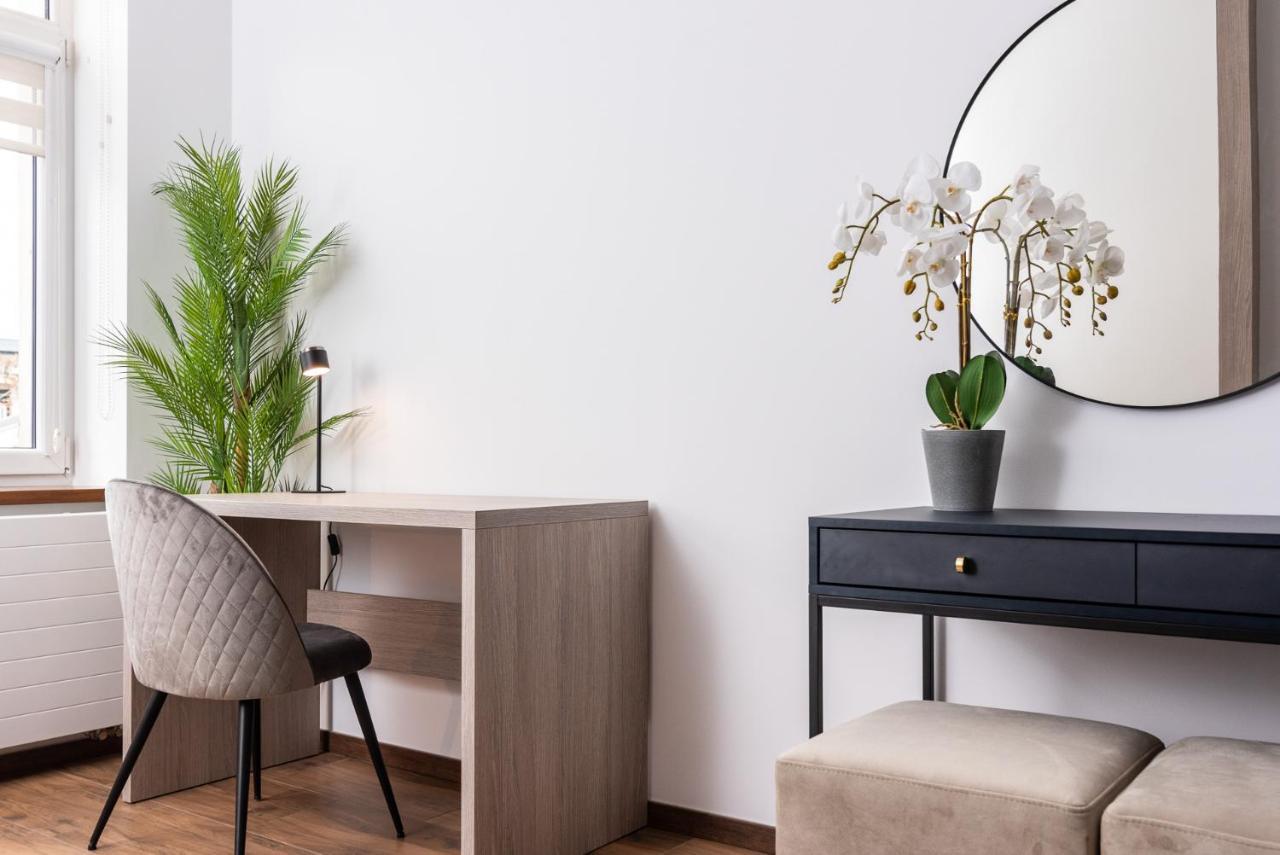 Premium Splendid Old Town - By Upstairs Apartament